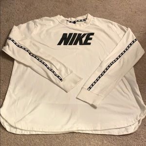 long sleeve nike tee